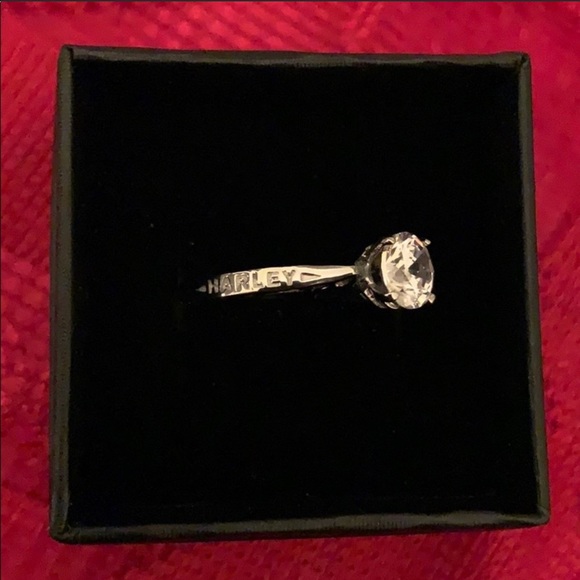 - Limited!🔥Harley Diamond Womens ring - Picture 7 of 8